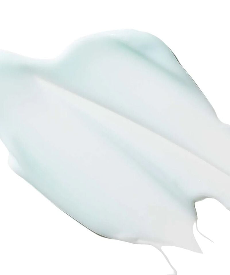Oil-Free Moisture Cushion, Image 3 of 4