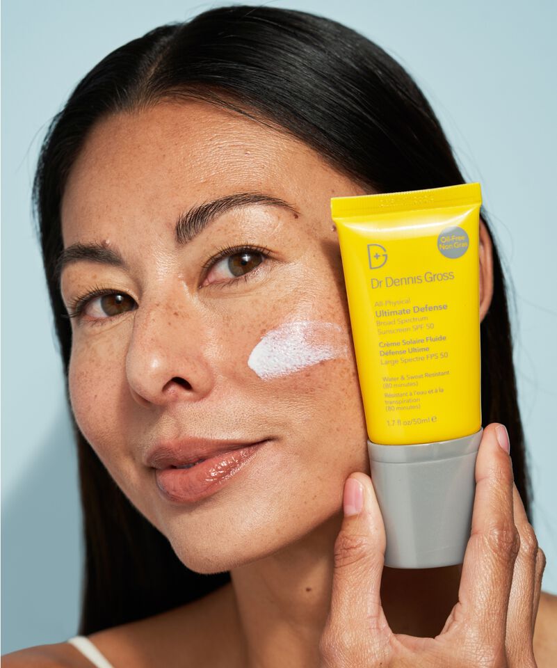 Ultimate Defense Broad Spectrum Sunscreen SPF 50, Image 3 of 8