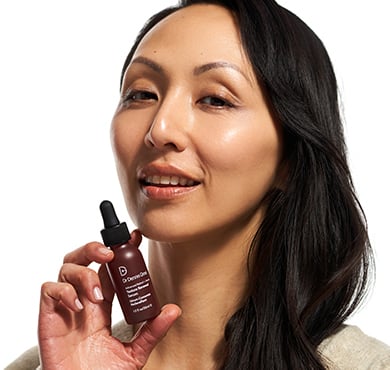 Step 1: After cleansing, place device comfortably over the face, securing strap around head